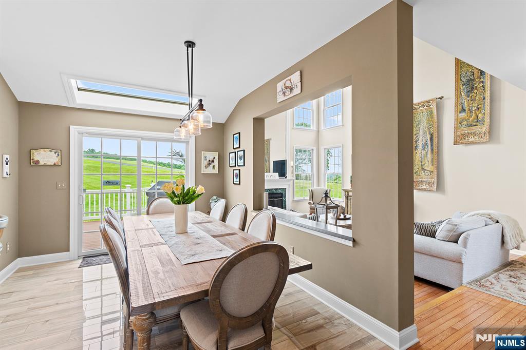 2 Skyview Drive