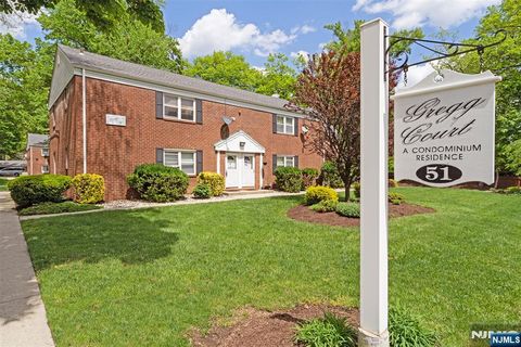 51 Hudson Avenue Unit 4, Englewood, NJ 07631 - MLS#: 25015566