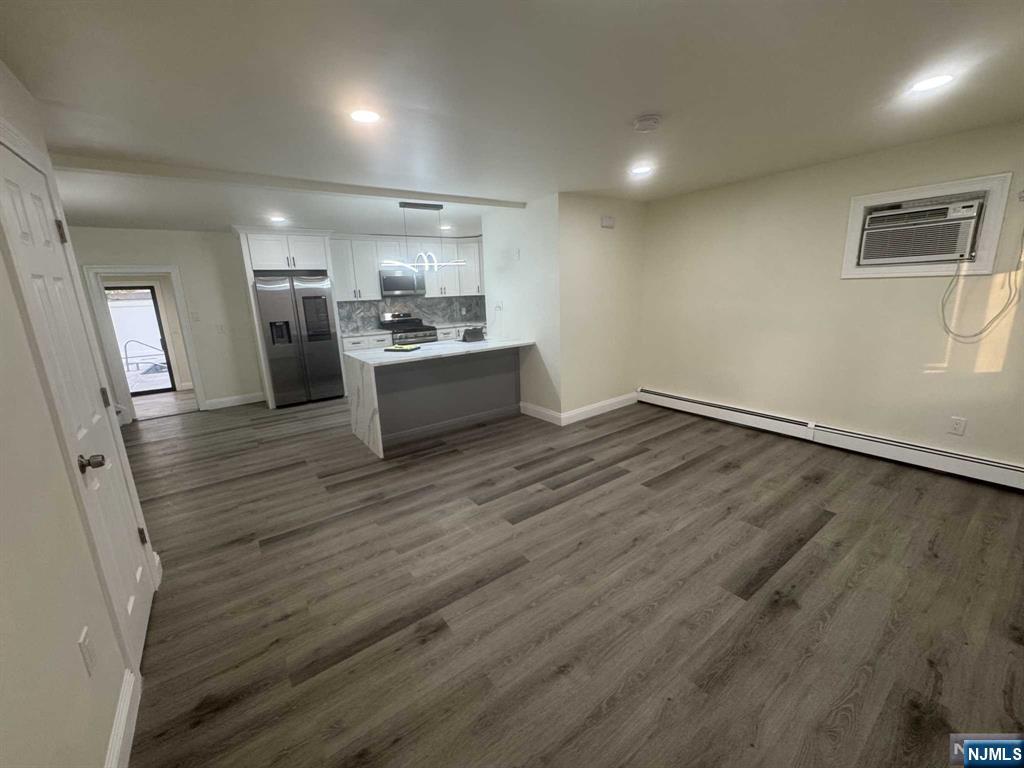 125 Dawes Highway