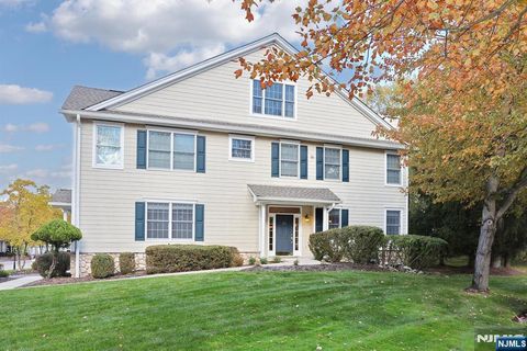 Photo of 28 Woods Edge Road, Old Tappan, NJ 07675 (MLS # 25038267) Photo of 28 Woods Edge Road, Old Tappan, NJ 07675 (MLS # 25038267)