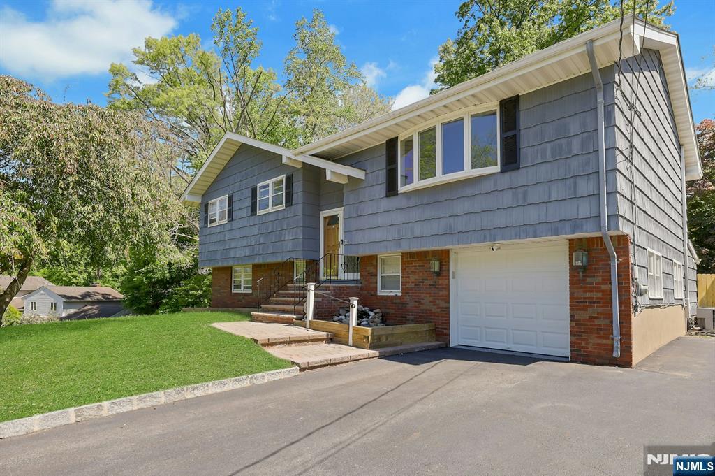 20 Bluehill Road