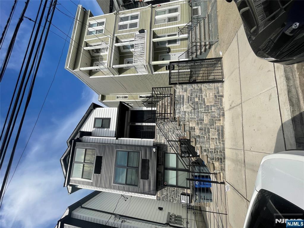 Property for Sale at 756 18th Street, Paterson, New Jersey - Bedrooms: 8 
Bathrooms: 6 
Rooms: 10  - $899,900