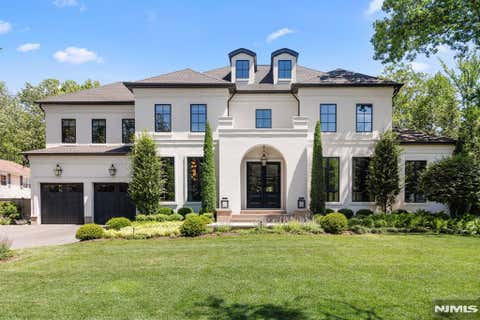 Photo of 409 Whitewood Road, Englewood, NJ 07631 (MLS # 26020249)