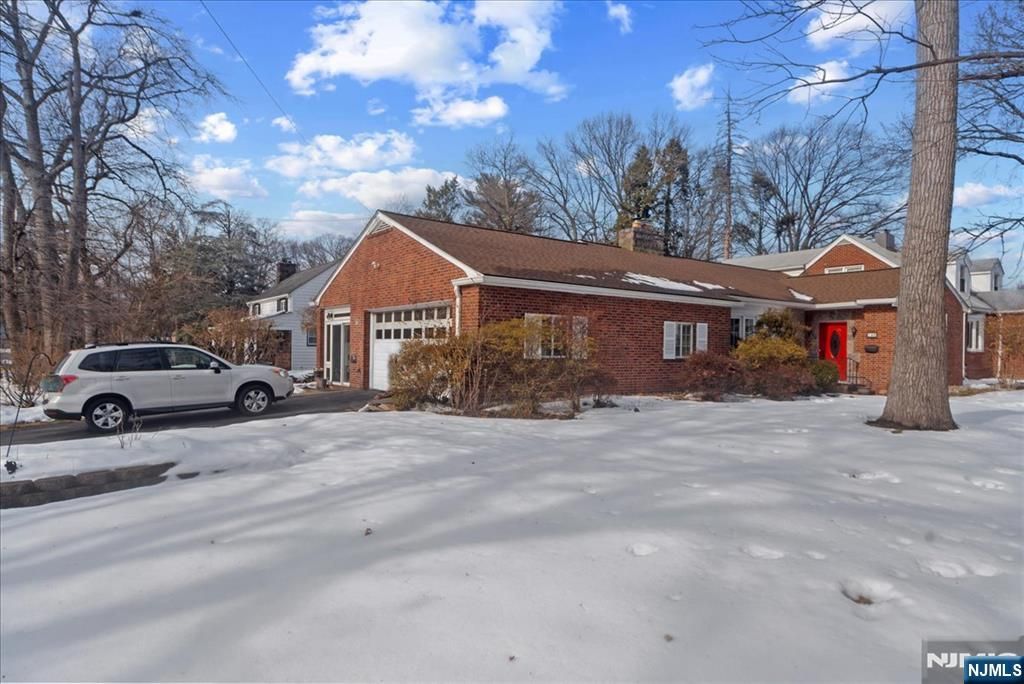 Photo of 149 Allen Street, Hackensack, NJ 07601 (MLS # 26005506)