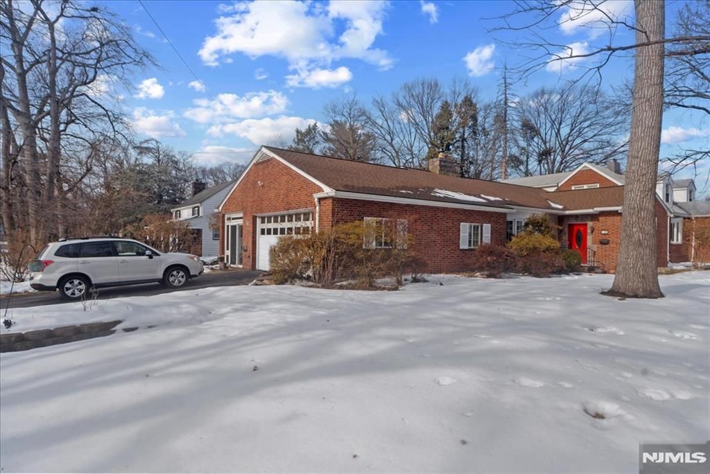 Photo of 149 Allen Street, Hackensack, NJ 07601 (MLS # 26005506)