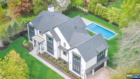 16 Donnybrook Drive Demarest NJ 07627