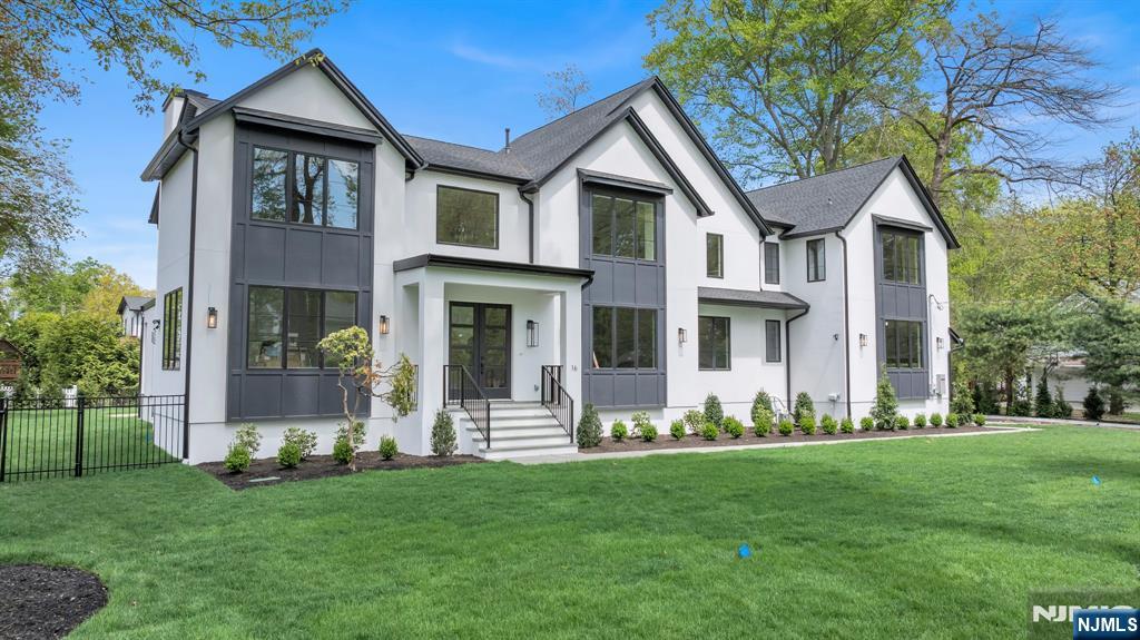 16 Donnybrook Drive
