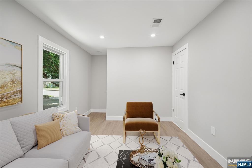 192 Pascack Road