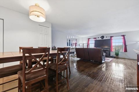 Photo of 3617 Lincoln Terrace #3617, North Bergen, NJ 07047 (MLS # 26002230)