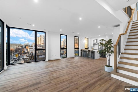 Photo of 223 Main ST #1, Fort Lee, NJ 07024 (MLS # 26037484)