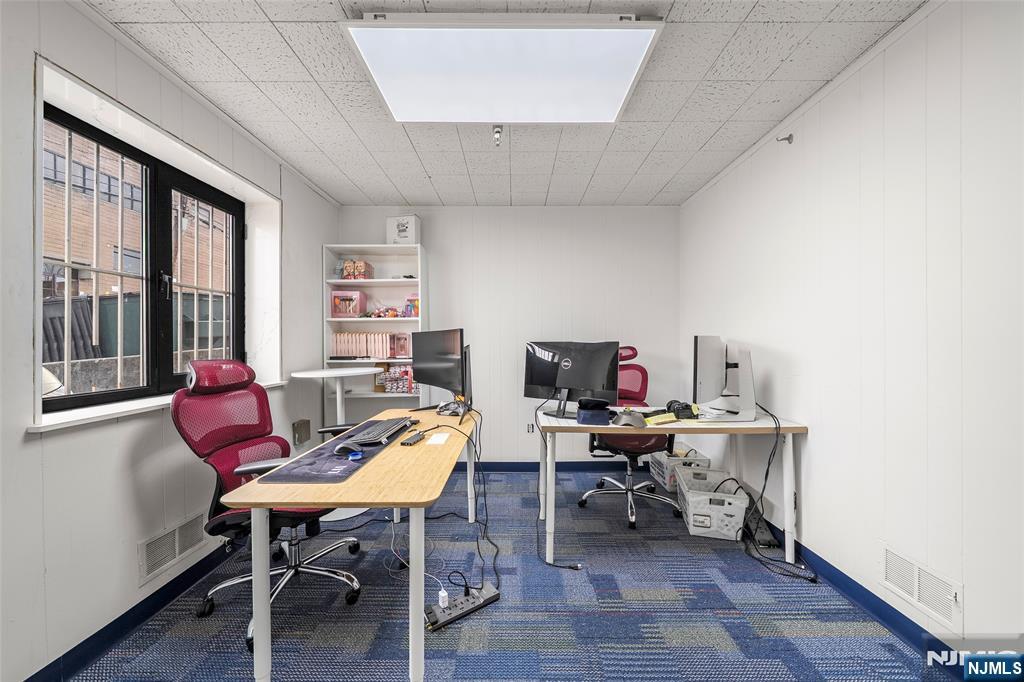 29-31 Industrial Avenue