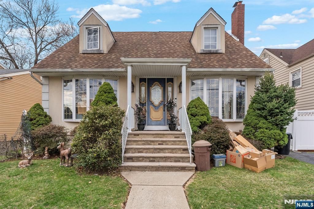 Photo of 195 Emerson Avenue, Paterson, NJ 07502 (MLS # 26011912)