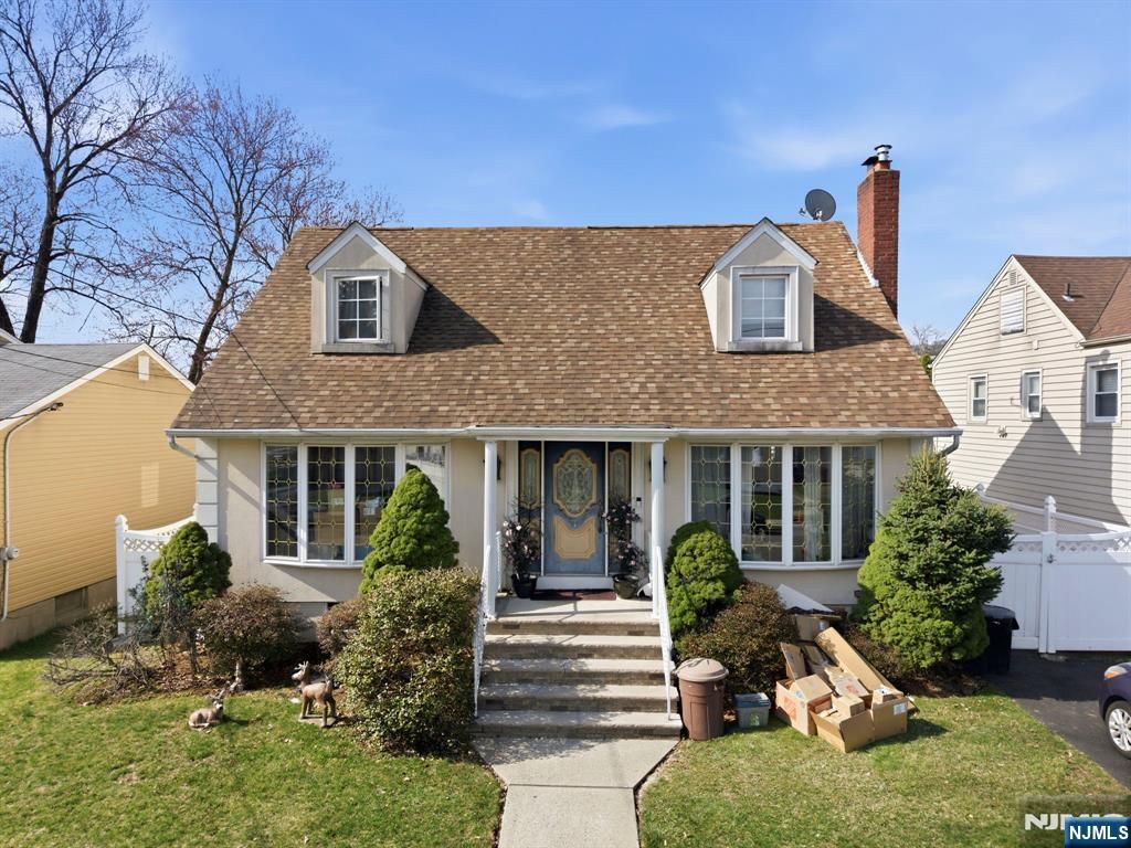 Photo of 195 Emerson Avenue, Paterson, NJ 07502 (MLS # 26011912)