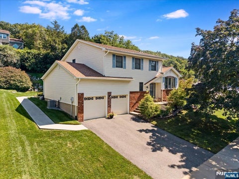 Photo of 85 Tremont Terrace, Wanaque, NJ 07465 (MLS # 26033647)