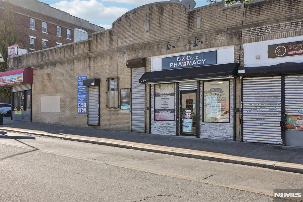 41-45 N Clinton Street ST1-7