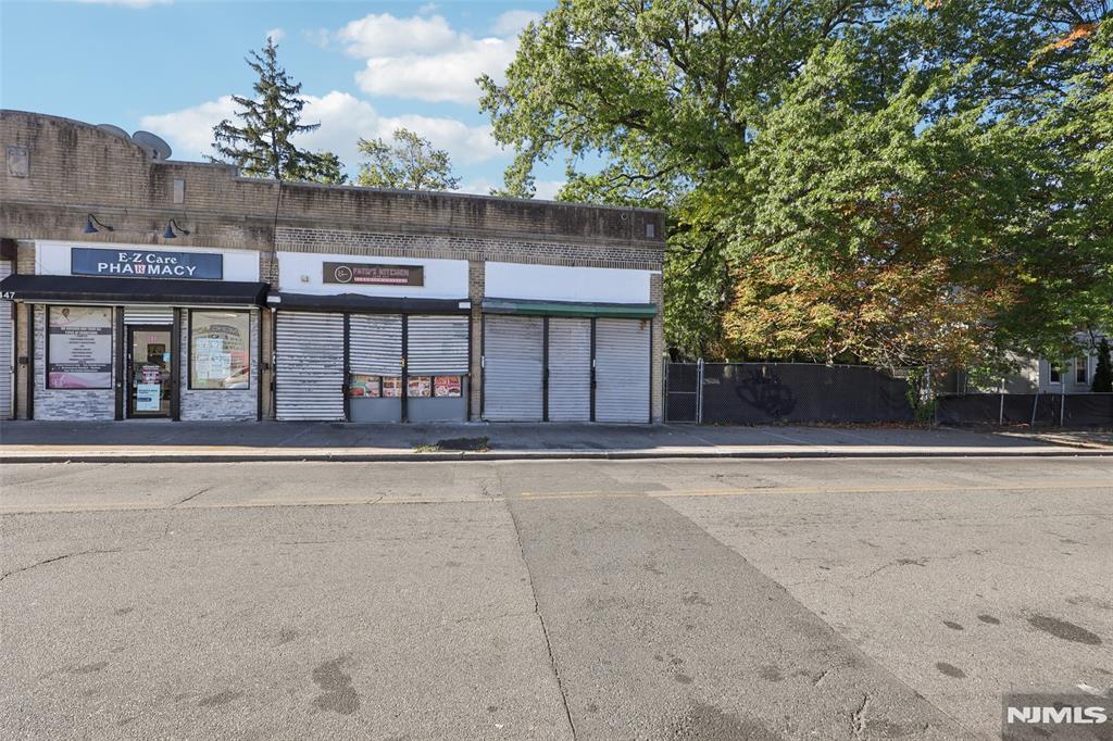 41-45 N Clinton Street ST1-7