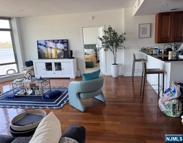 8100 River Road 615