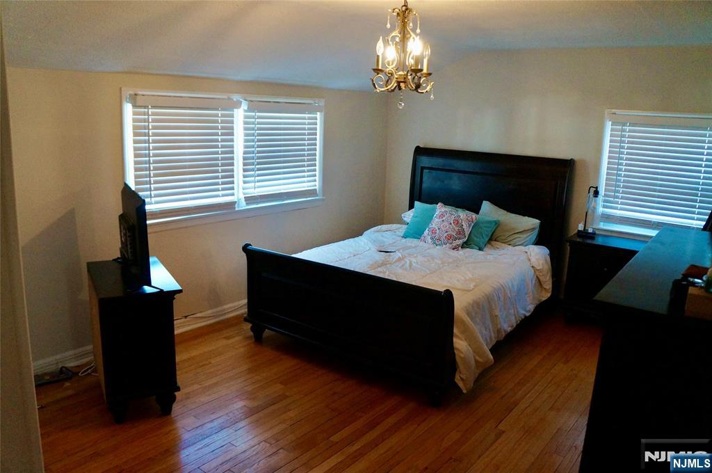 20 W Saddle River Road