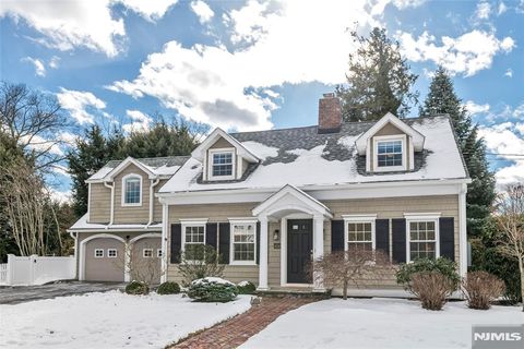 404 Ardmore Road Ho-Ho-Kus NJ 07423