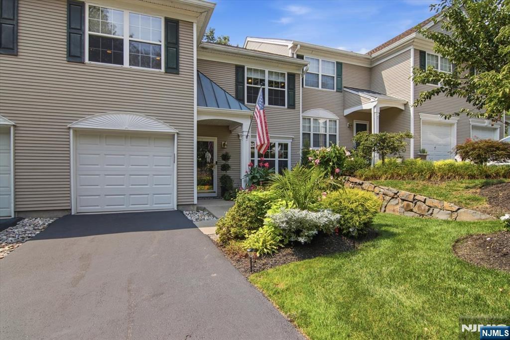 153 Rock Road