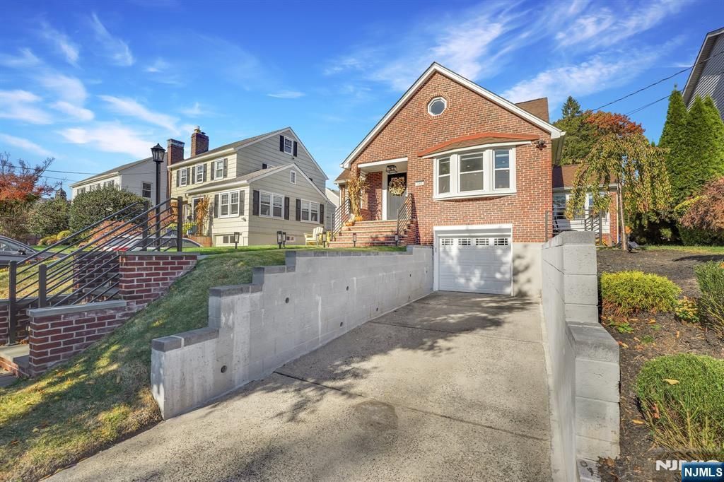 Photo of 180 Highfield Lane, Nutley, NJ 07110 (MLS # 26003727)