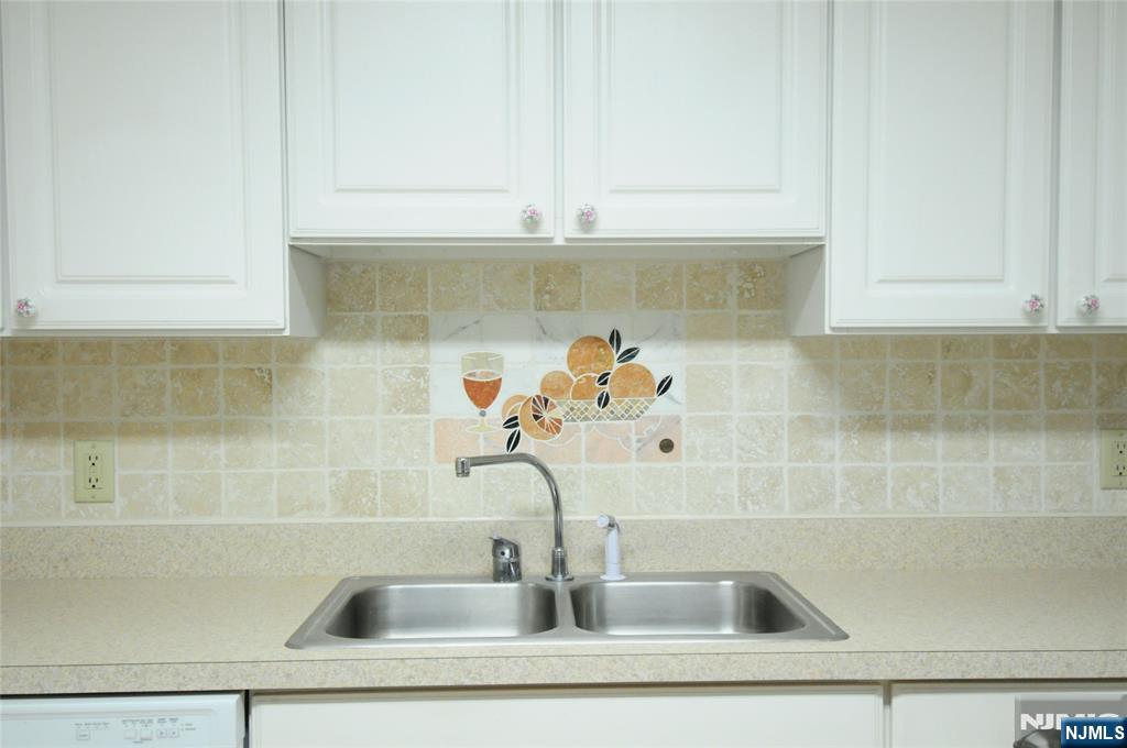 401 Dercole Court 332