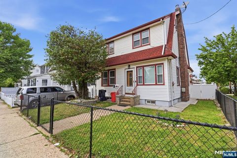 Photo of 407 3rd Avenue, Newark, NJ 07107 (MLS # 26019520)