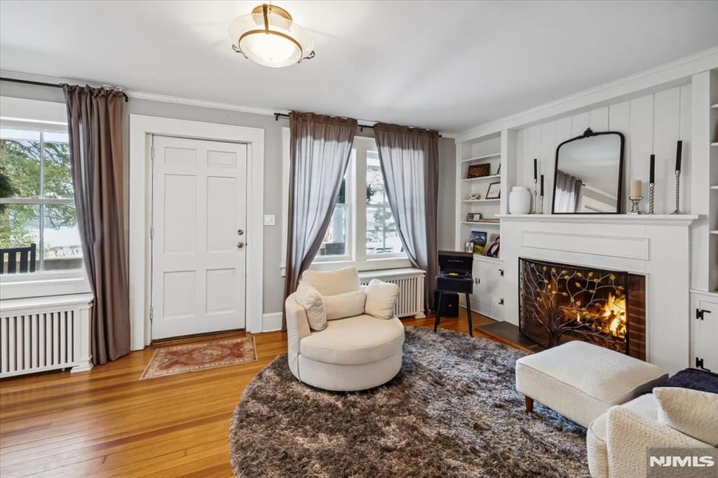 138 Chestnut Ridge Road