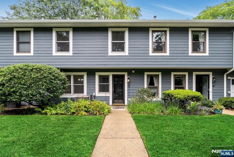 Photo of 13 Briarwood CT #E, Ramsey, NJ 07446 (MLS # 26032338)