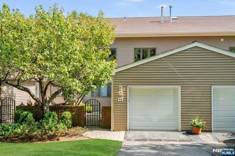 49 Litchult Lane Mahwah NJ 07430