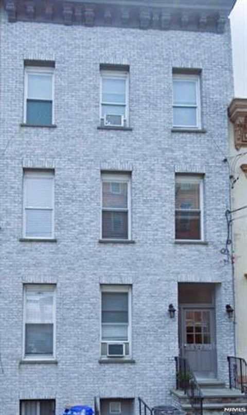 Photo of 829 Willow Ave #3, Hoboken, NJ 07030 (MLS # 25042944)