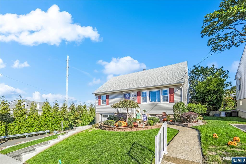 225 Marlboro Road