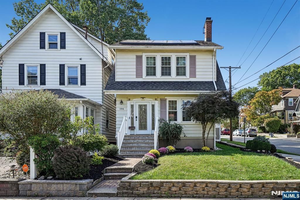 Photo of 194 Harrison Avenue, Montclair, NJ 07042 (MLS # 25034943)