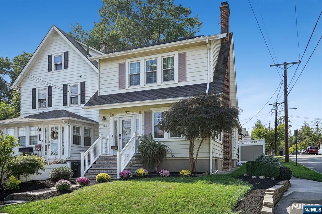 Photo of 194 Harrison Avenue, Montclair, NJ 07042 (MLS # 25034943)