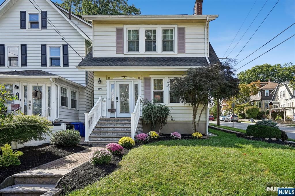 Photo of 194 Harrison Avenue, Montclair, NJ 07042 (MLS # 25034943)