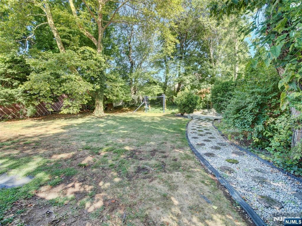 Photo of 15 Carol Place, Bloomfield, NJ 07003 (MLS # 25031452)