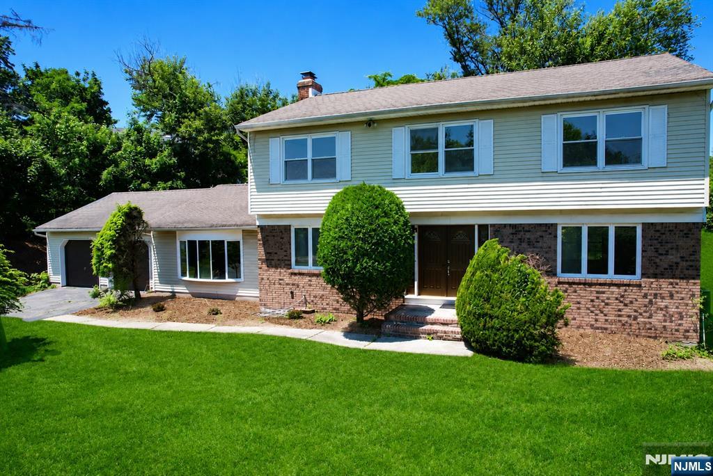 203 Mountain Avenue