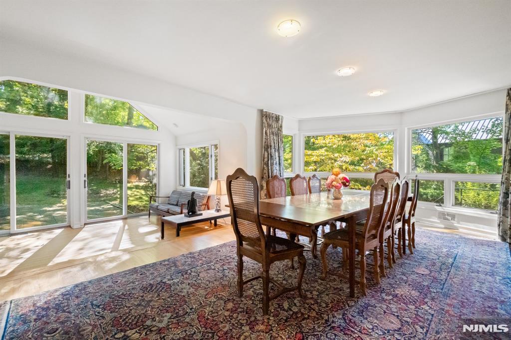 136 Stonehurst Drive