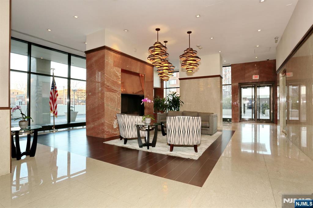 200 Old Palisade Road 16D