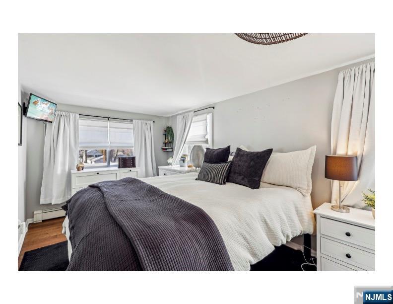 Mount Arlington Boro, New Jersey 07856, United States, 2 Bedrooms Bedrooms, ,1 BathroomBathrooms,Residential,Pending,93109