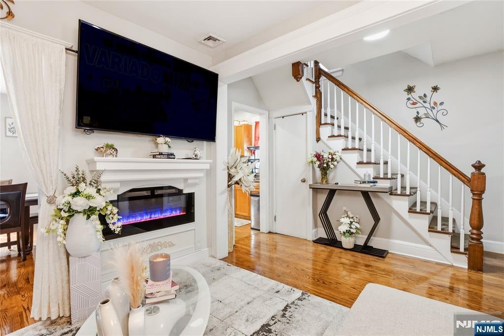 159 Brook Avenue