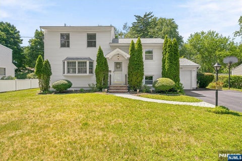 Photo of 299 Davidson Avenue, Ramsey, NJ 07446 (MLS # 26024306)