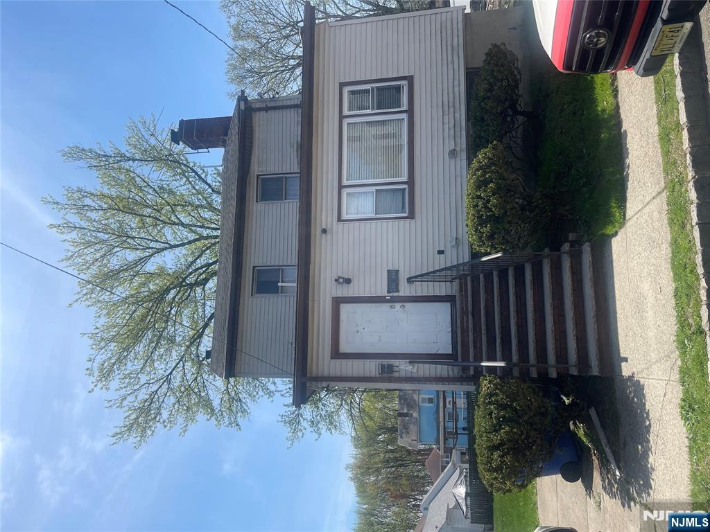 Rental Property at 182 1st St, Englewood, New Jersey - Bedrooms: 3 
Bathrooms: 1 
Rooms: 5  - $2,350 MO.