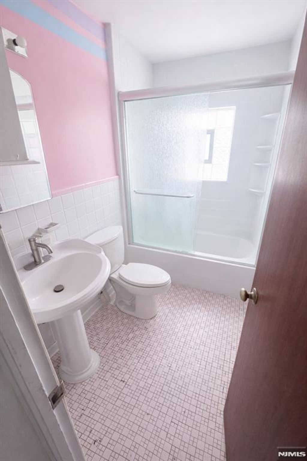 Photo of 841 Prince Street, Teaneck, NJ 07666 (MLS # 26009900)