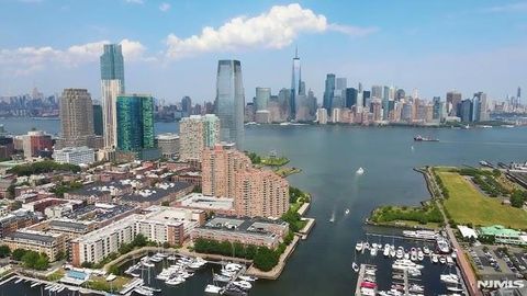 Photo of 15 Warren Street #414, Jersey City, NJ 07302 (MLS # 26018349)