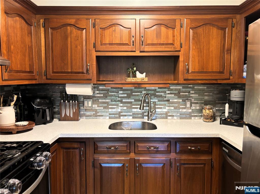 Hackettstown, New Jersey 07840, United States, 1 Bedroom Bedrooms, ,1 BathroomBathrooms,Residential,Active,136578