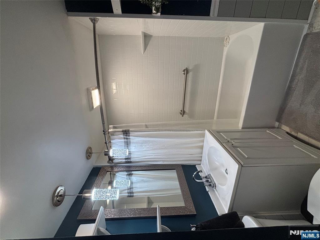 Hackettstown, New Jersey 07840, United States, 1 Bedroom Bedrooms, ,1 BathroomBathrooms,Residential,Active,136578