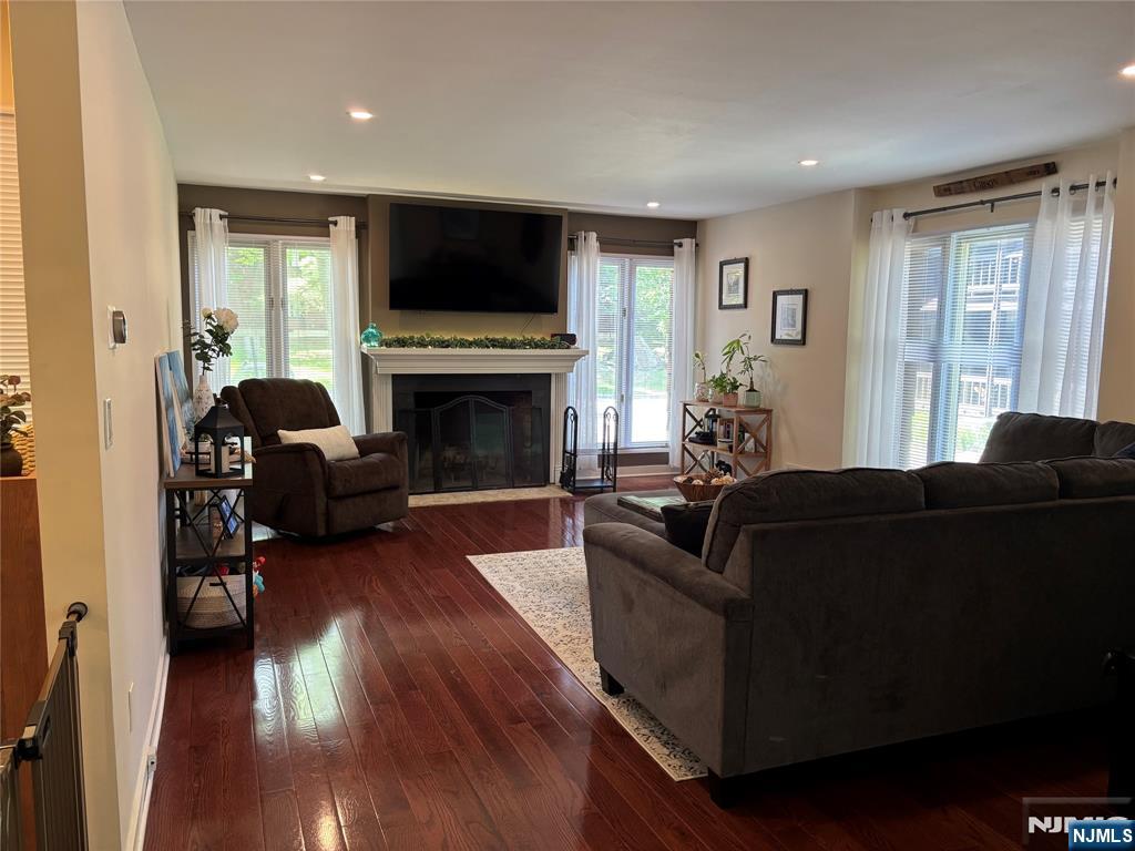 Hackettstown, New Jersey 07840, United States, 1 Bedroom Bedrooms, ,1 BathroomBathrooms,Residential,Active,136578