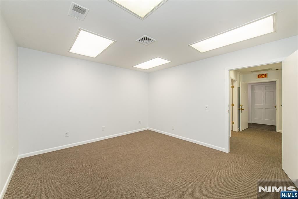 150 River Road D4