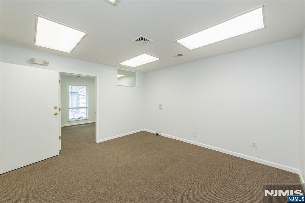 150 River Road D4
